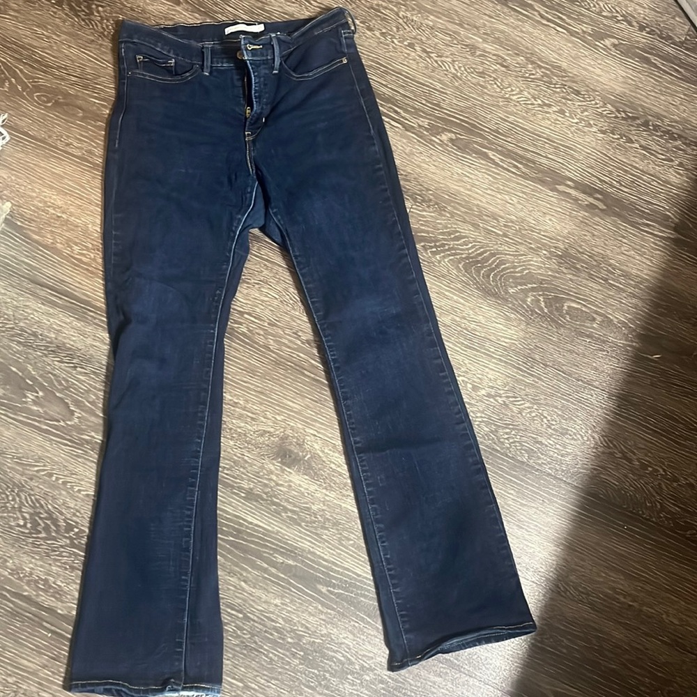Levi bootcut size 29 L 30